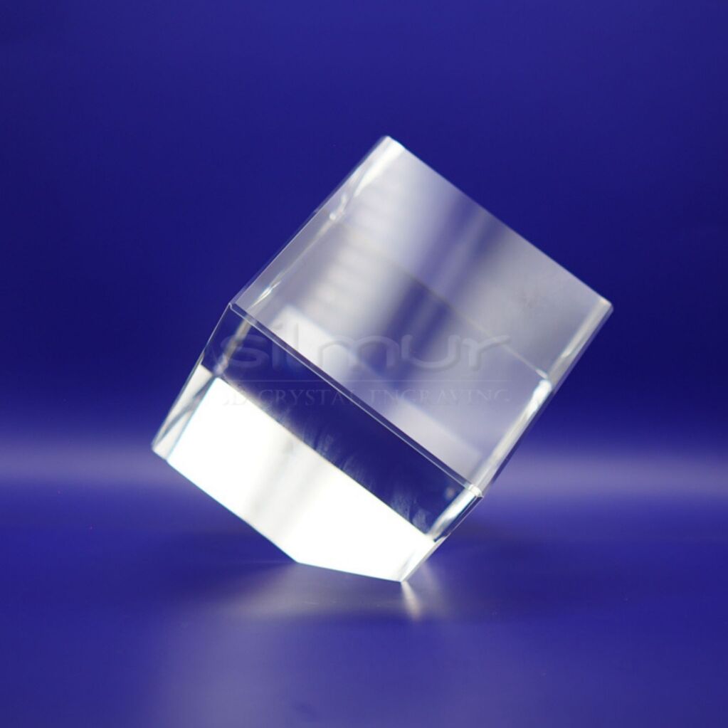 CrystalCube 80 - 15-cut80.jpg